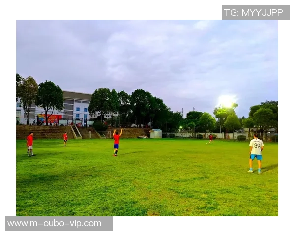 草原足球的魅力与挑战:探索草原文化与足球运动的完美结合 草原足球的魅力与挑战:探索草原文化与足球运动的完美结合